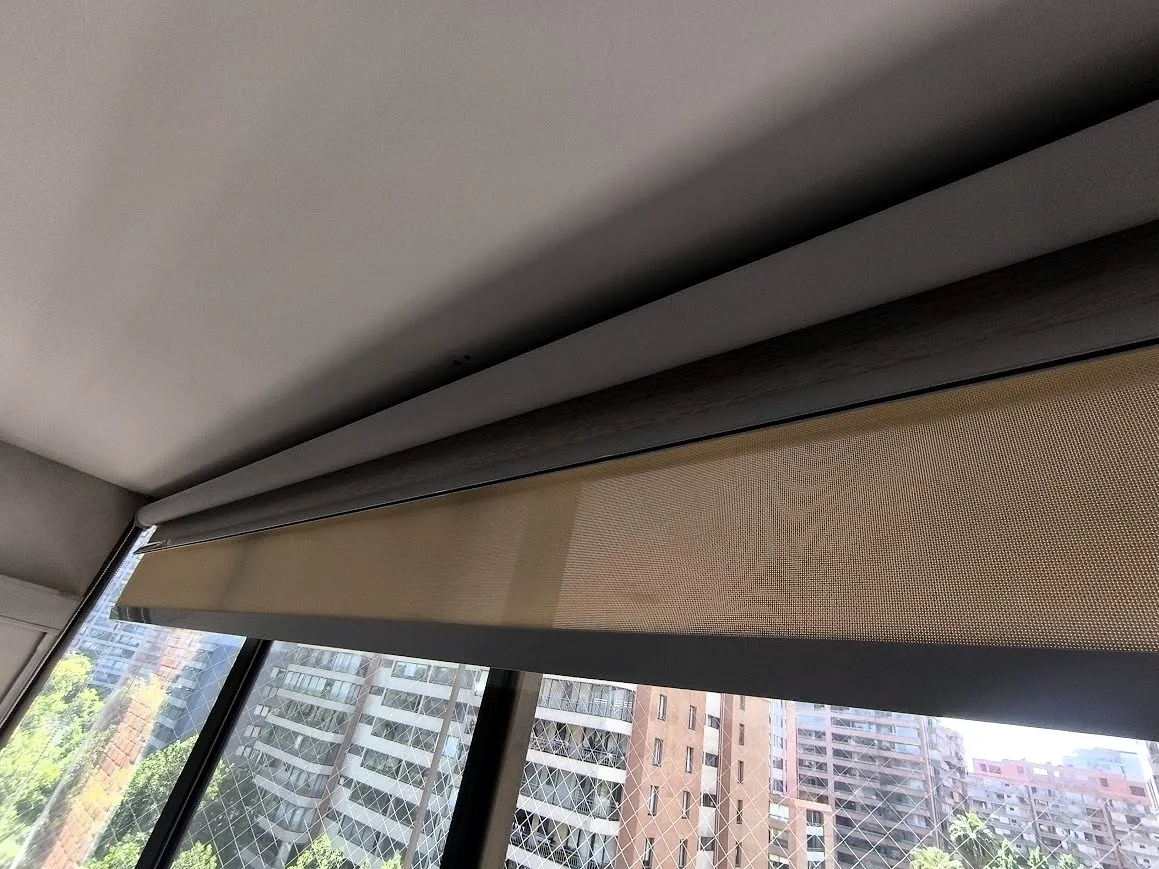 Roller Screen instalado por Andes Vista