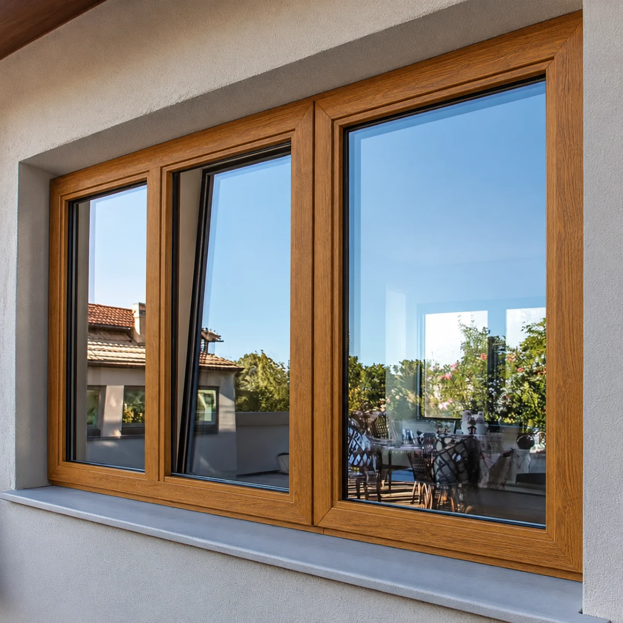 Ventana PVC color Roble Miel